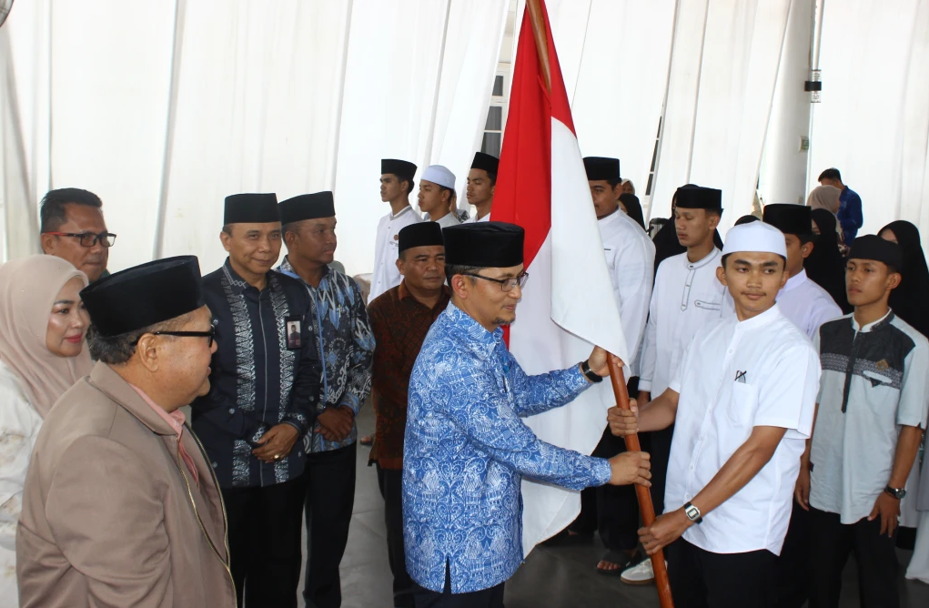 51 Santri Tanah Datar Lanjut Kuliah ke Timur Tengah, 47 Orang Diterima di Universitas Al-Azhar Mesir